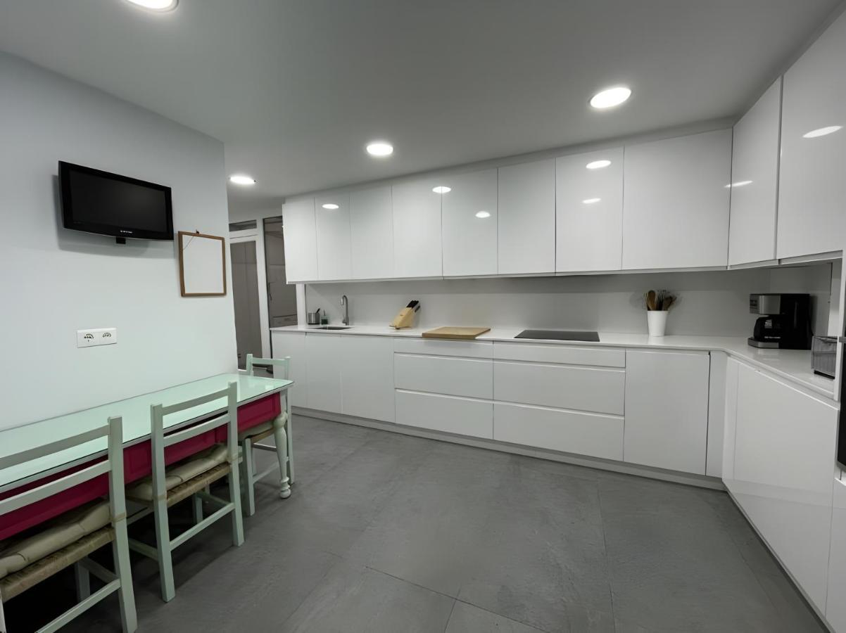 Amplio Y Moderno Piso De 4 Habitaciones Y Terraza Pontevedra Exterior foto